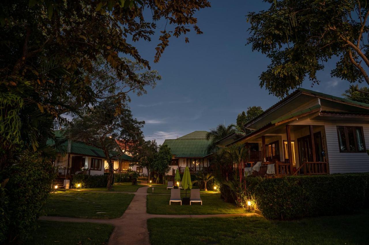 The Joy Beach Villas Hinkong Экстерьер фото