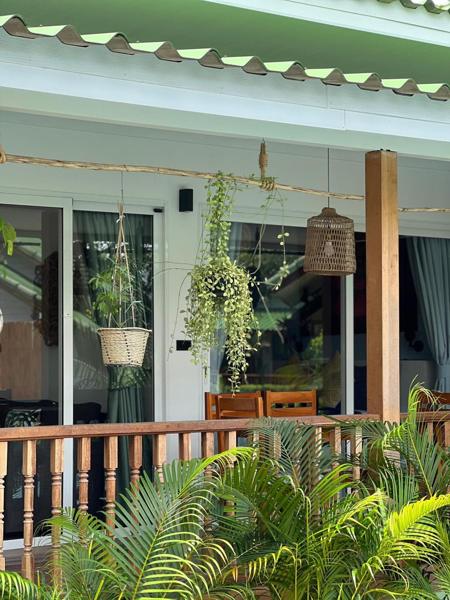 The Joy Beach Villas Hinkong Экстерьер фото