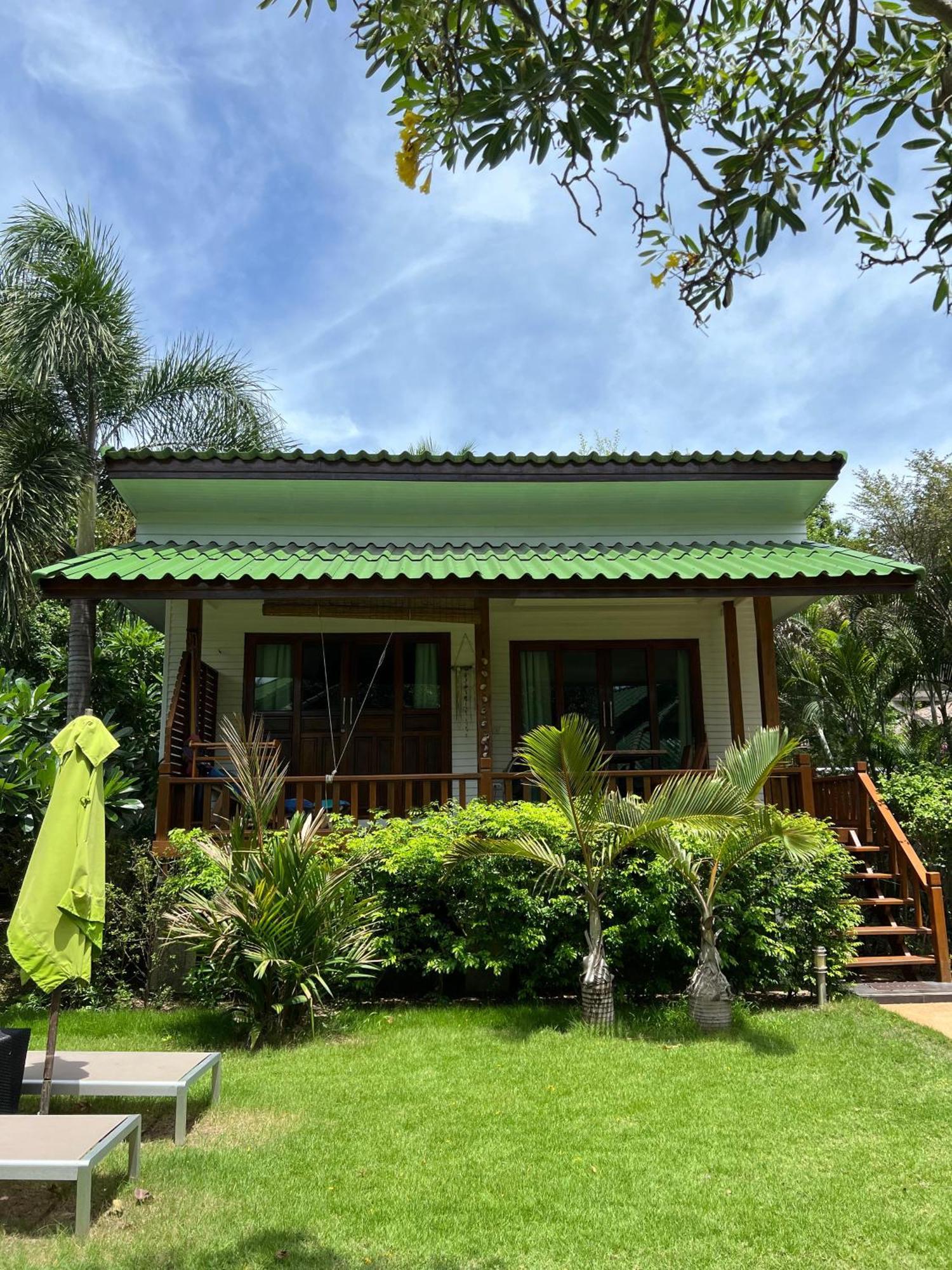 The Joy Beach Villas Hinkong Экстерьер фото
