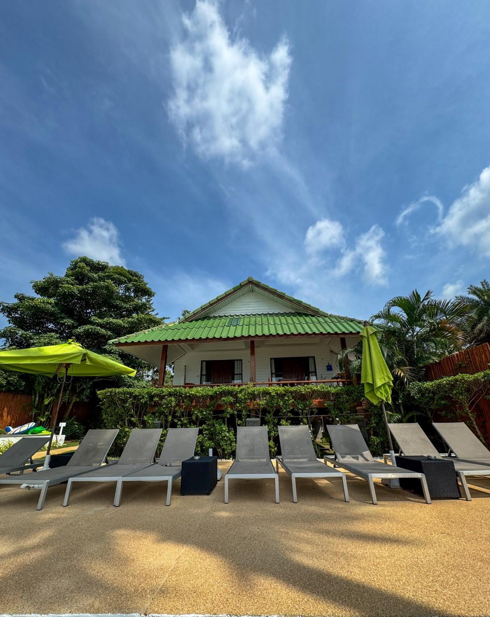 The Joy Beach Villas Hinkong Экстерьер фото